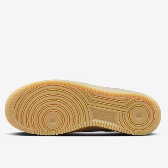 Nike WMNS Air Force 1 Premium
Pearl Pink/Gum Light Brown/
Pearl Pink Shoes - Picture 4 of 16